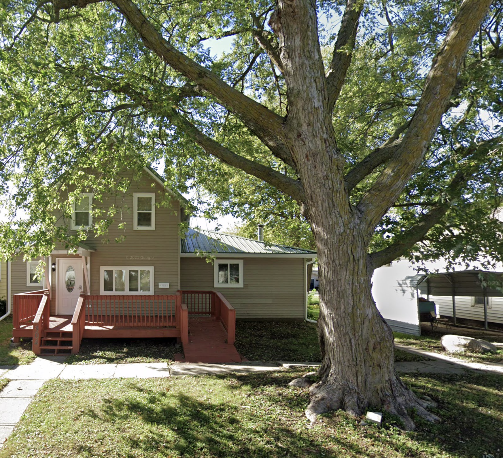 Property main image
